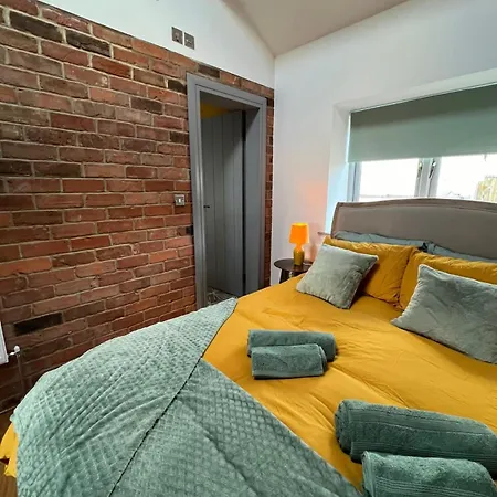 Aplanty House: A Hidden Gem In The Heart Of The Fens Apartment Wisbech Exterior photo
